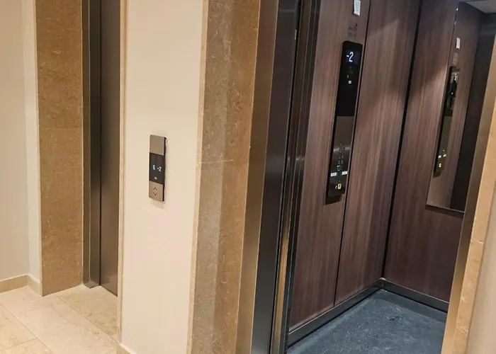 Smit, Kalman Complex *